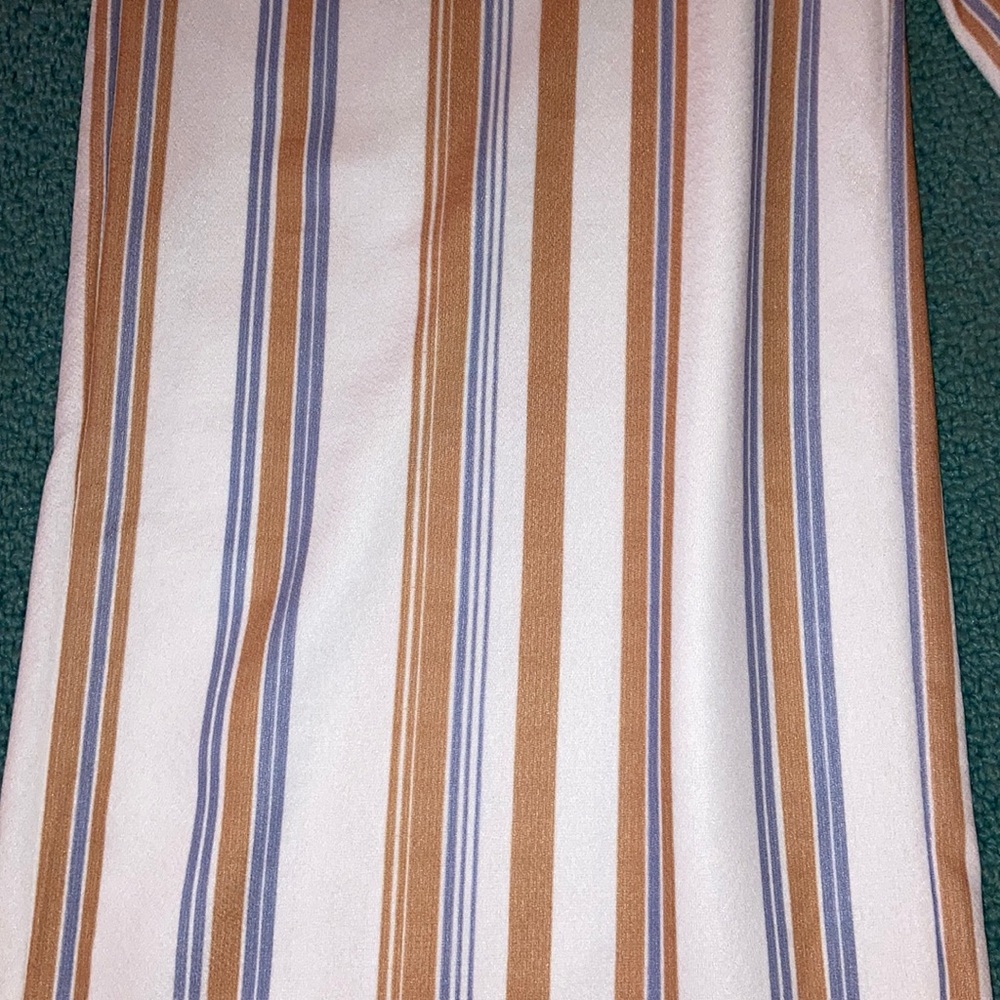 Romper - Picture 2 of 3